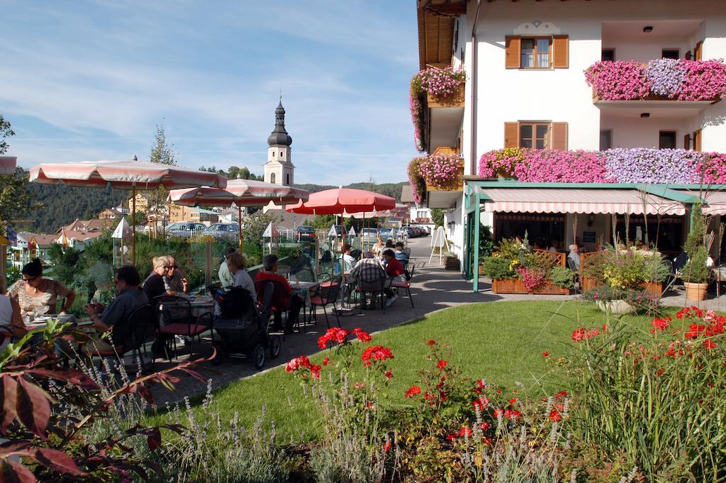 Hotel Garni Doris Castelrotto Exterior foto